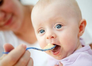 断奶后如何给宝宝添加营养-健康之路健康知识